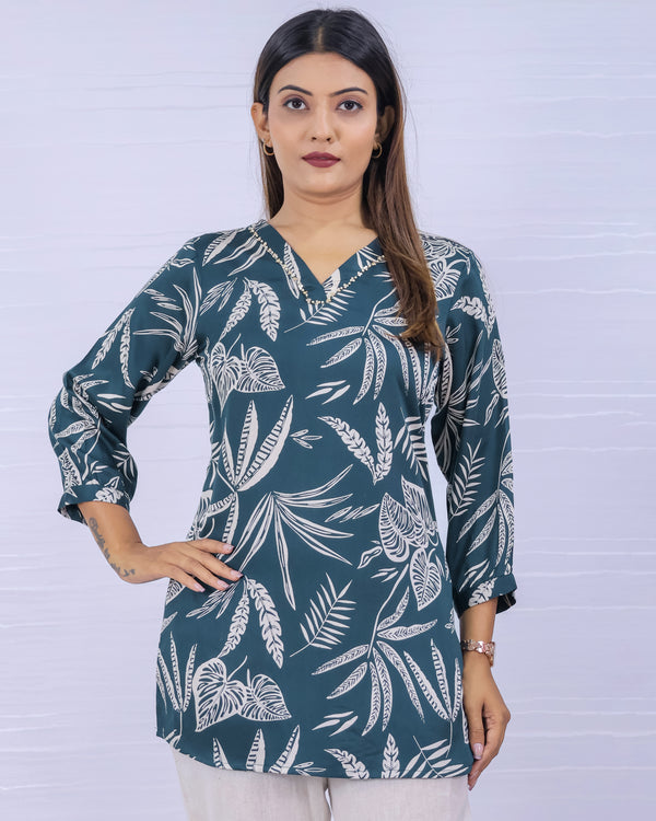 Women Green Rayon Printed Short Top