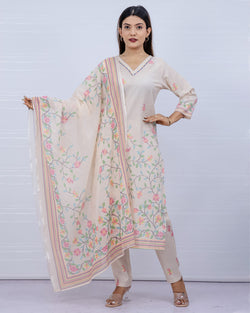 Svara Floral Cream Slub Cotton Suit