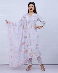 Svara  Lavender Slub Cotton Suit