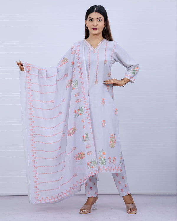 Svara  Lavender Slub Cotton Suit