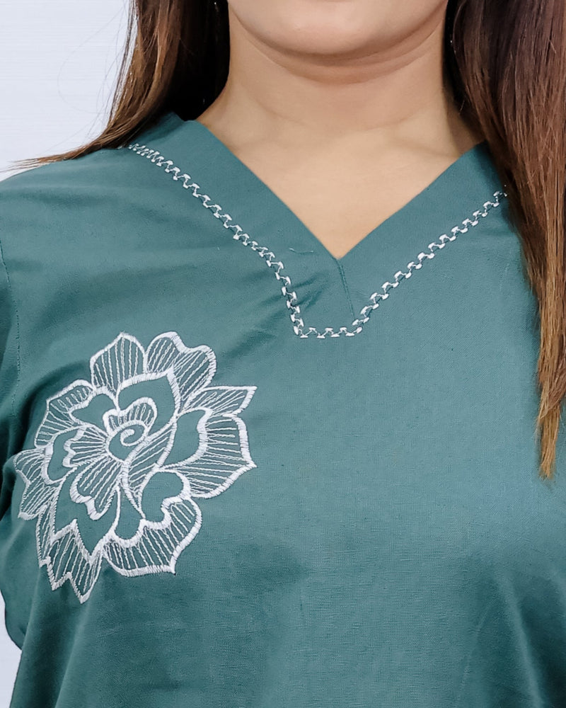 Women Green Lilen Cotton Short Top