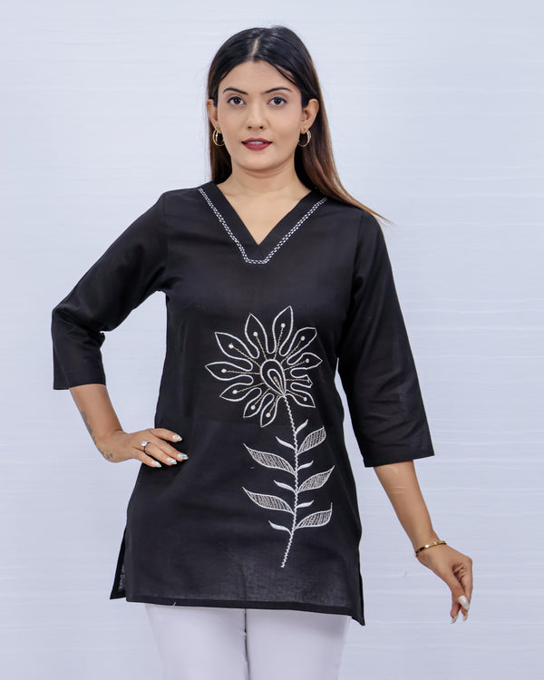 Women Black Lilen Cotton Short Top