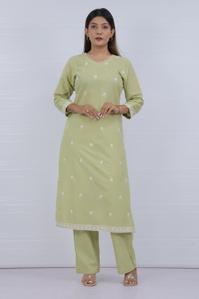 Women Green Embroidered Kurti Plazo