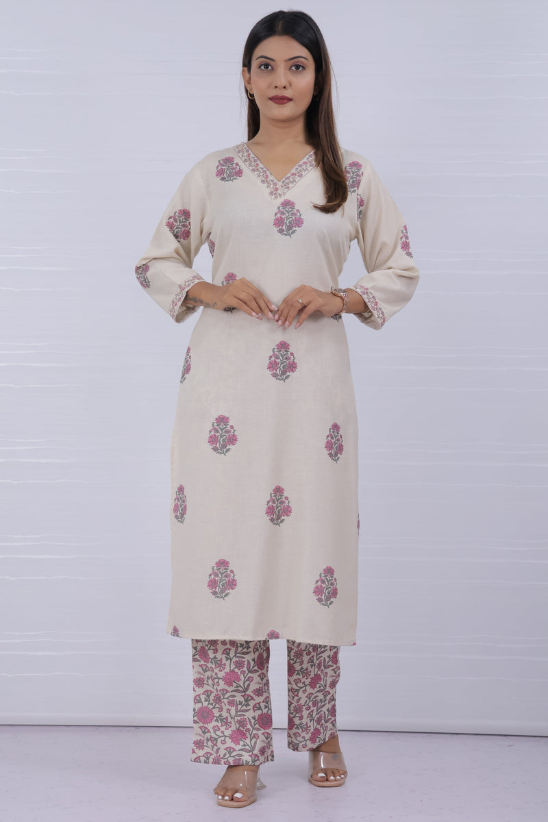 Women Off-White Floral Printed Kurta With Pant