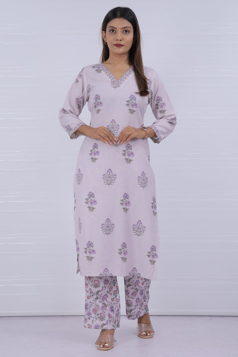 Women Purple Floral Printed Kurta With Pant