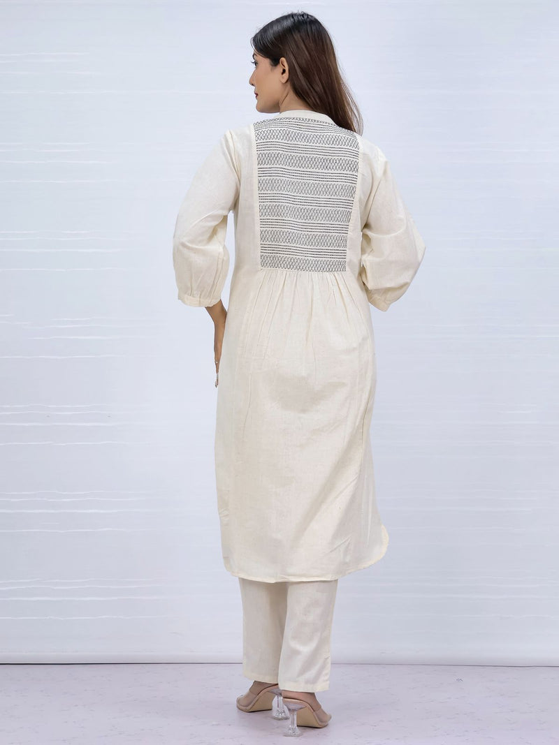 Off-White Embroidered Kurta Pant